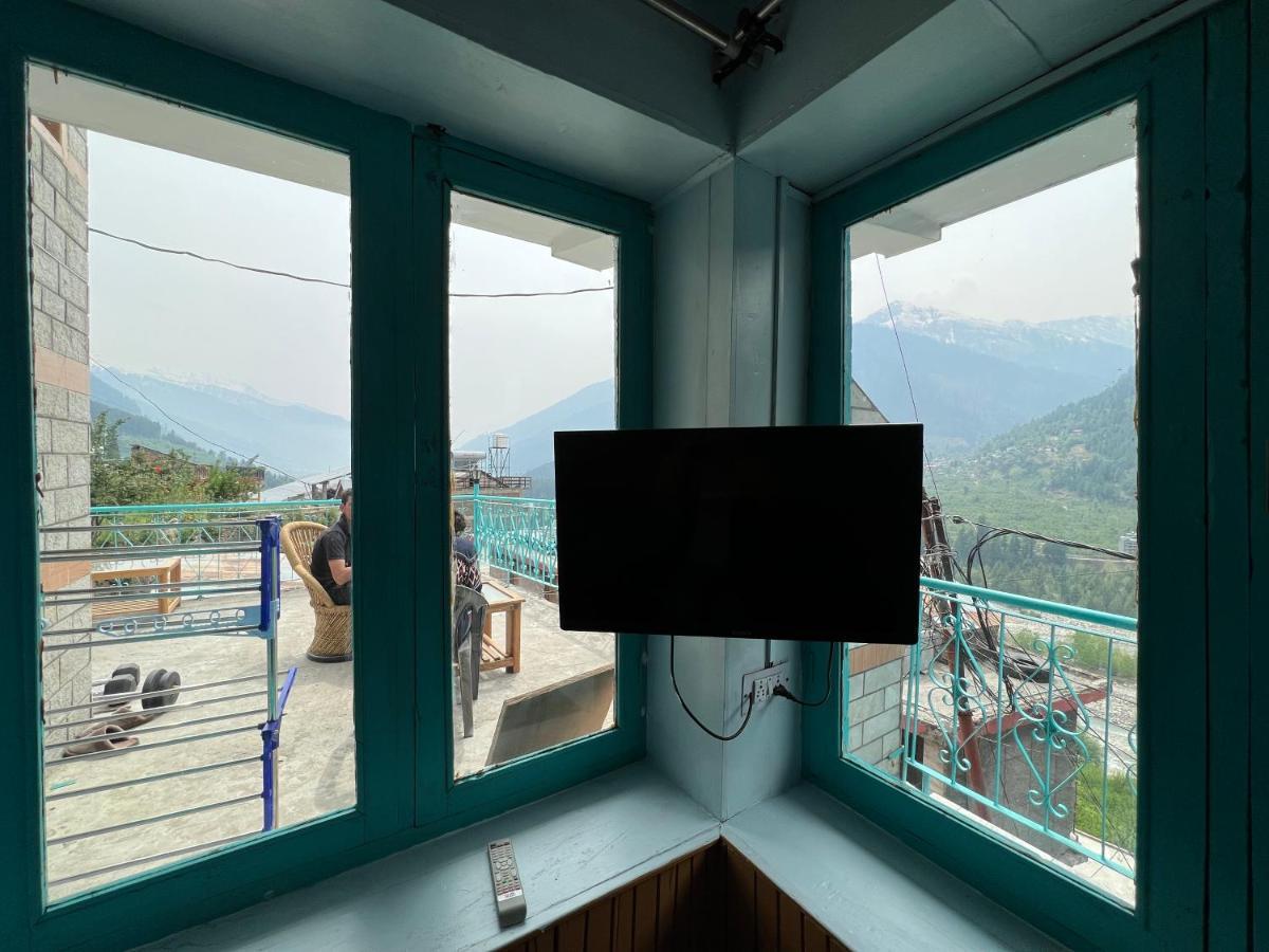 The Vagabond Manali Hostel - Manali (Himachal Pradesh) — Photos 3